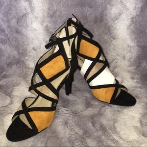 Brand new Rialto heels!!